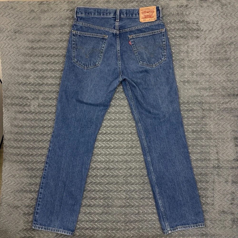 Vtg Levis 505 Jeans Mens Fits 32x31 Regular Fit Straight Leg Medium Wash Y2K